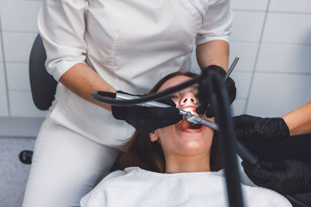 Best Emergency Dental Care for Broken or Chipped Teeth in West Hill, OH